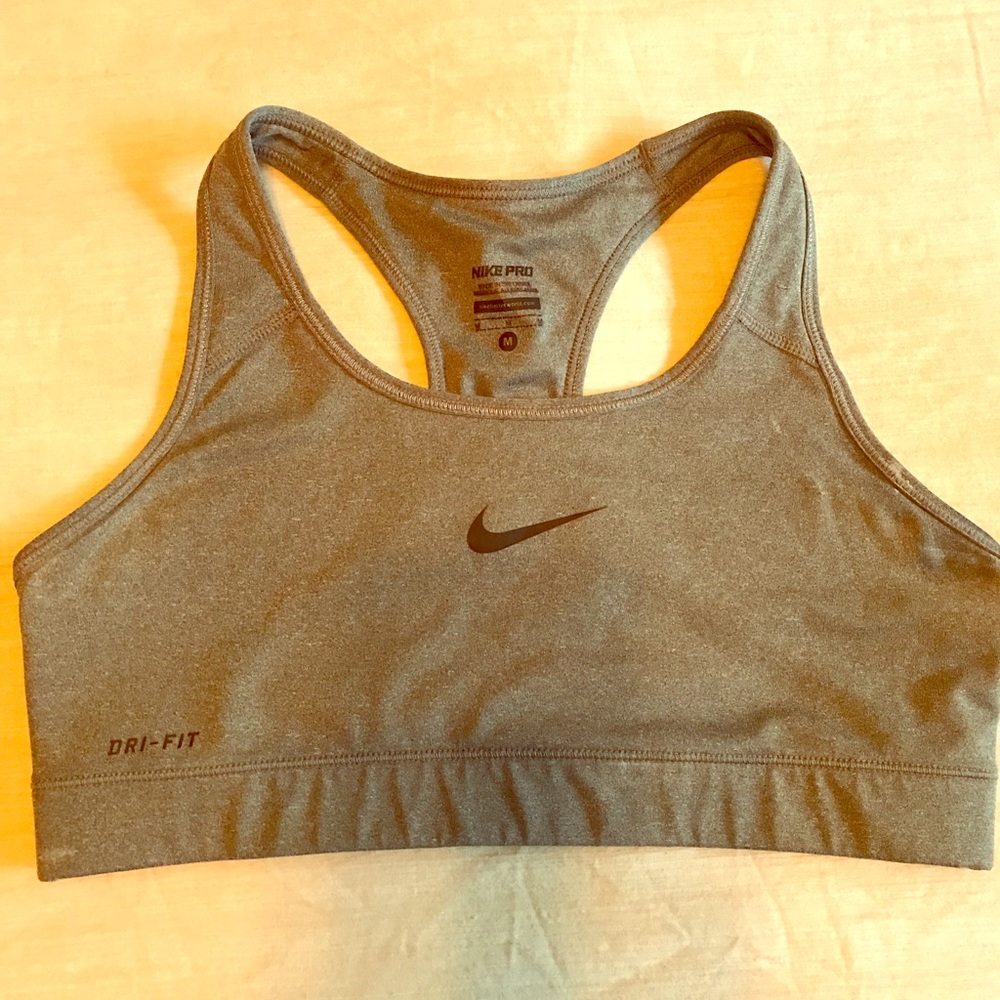 Nike Pro Sports Bra